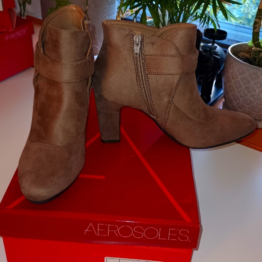 New women's booties